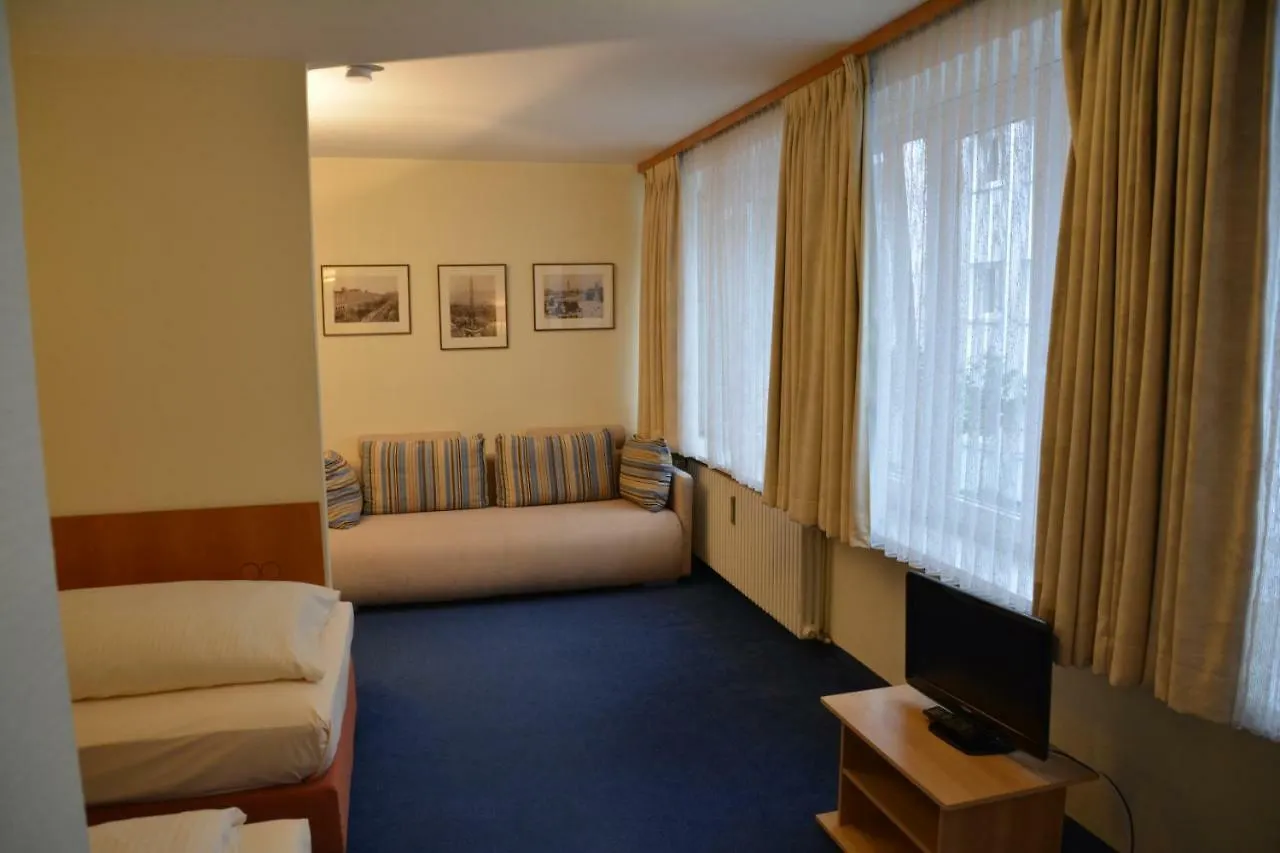 Hotel Lex Im Gartenhof Guest house