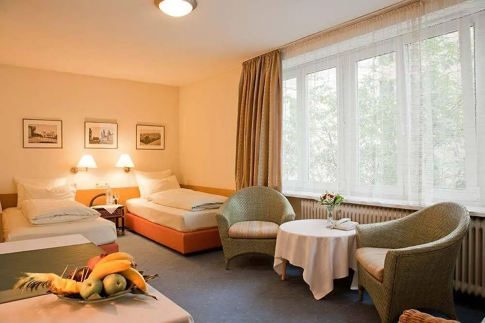 Hotel Lex im Gartenhof München