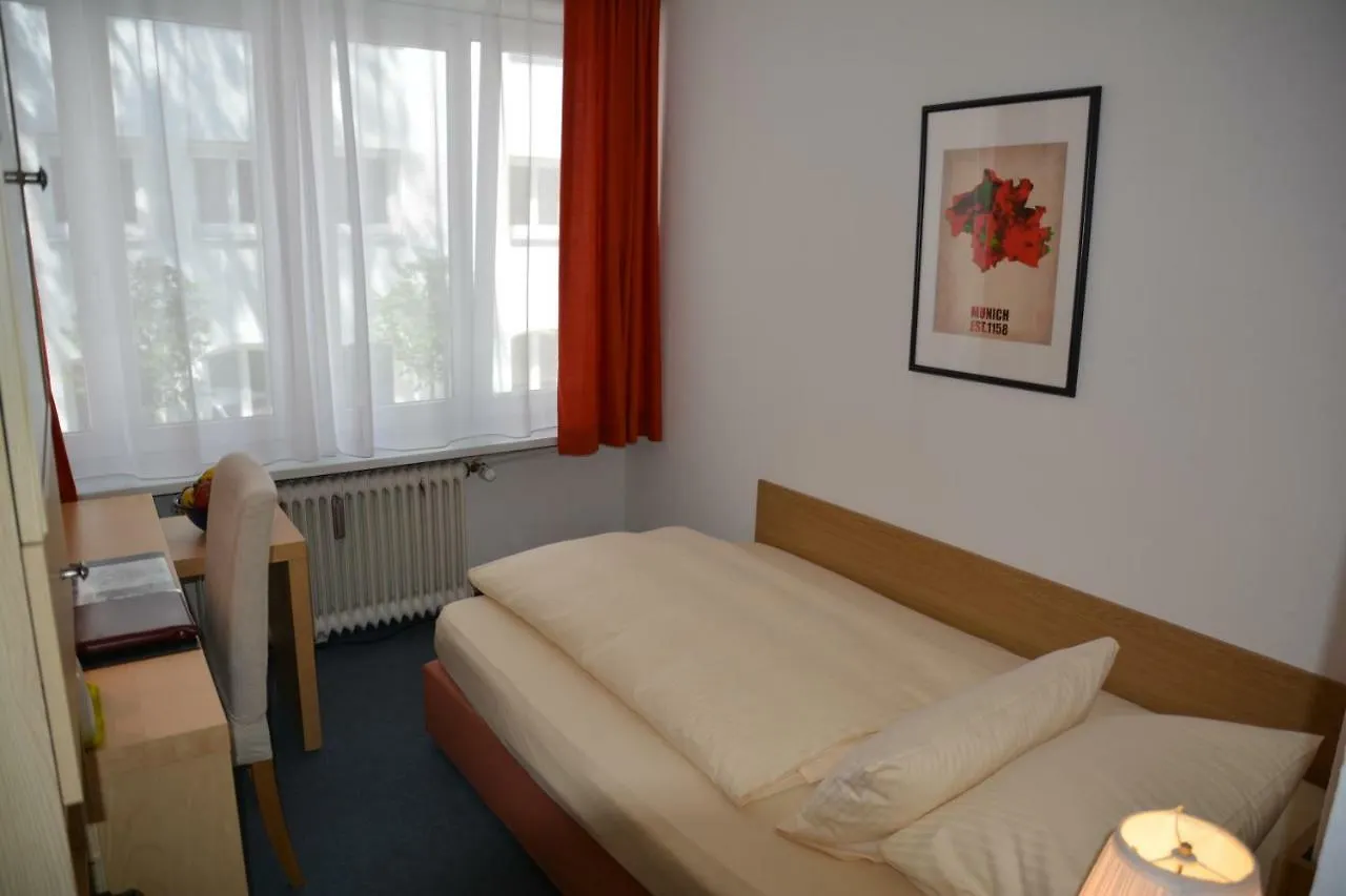 Gasthof Hotel Lex im Gartenhof München